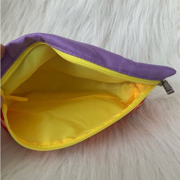 Brand New Sealed Clinique Geometric Travel Bag 6 Piece Beauty Set Face Lips Eyes - Picture 3 of 3